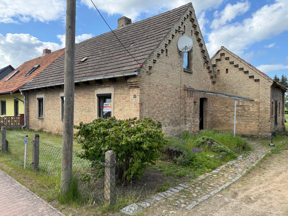 Thumbnail-Liebhaberhaus mit idyllischem Grundstück von privat zu verkaufen!