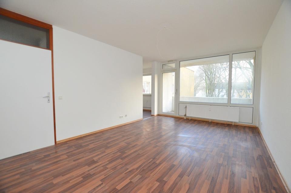 Thumbnail-Singles und Paare aufgepasst!! Frisch renovierte 2 Zimmer Wohnung mit Balkon in DUI-Obermeiderich