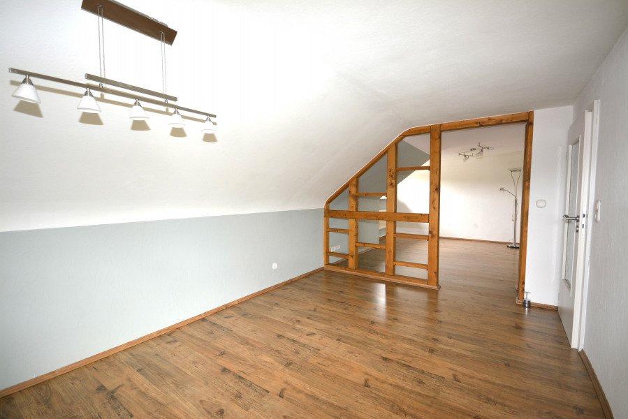 Thumbnail-Schöne, helle und ruhige 3,5 Zimmer Wohnung in Hummendorf