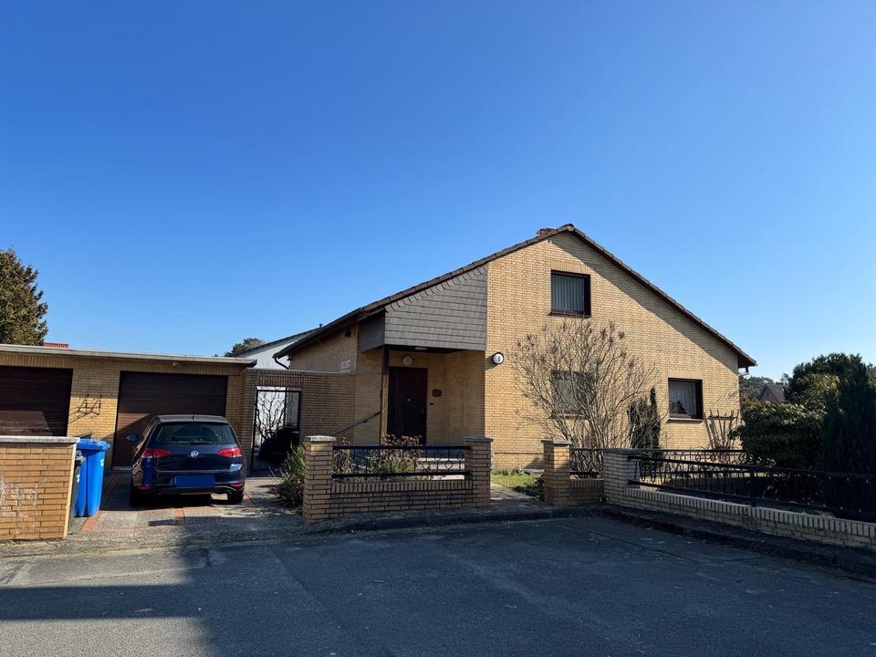 Thumbnail-Einfamilienhaus mit (Ausbau-)Potenzial