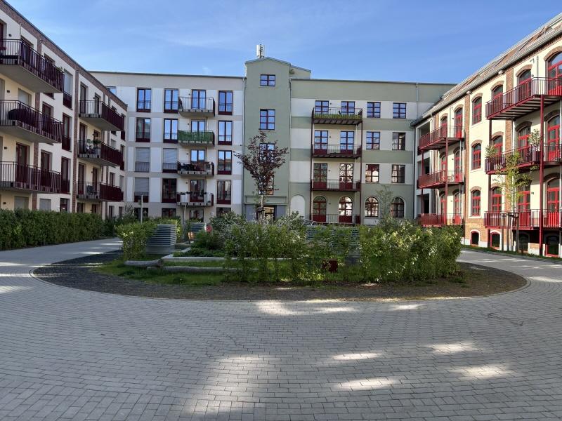 Thumbnail-EBK, Balkon, Parkett, TG: sanierter Altbau im Erstbezug!