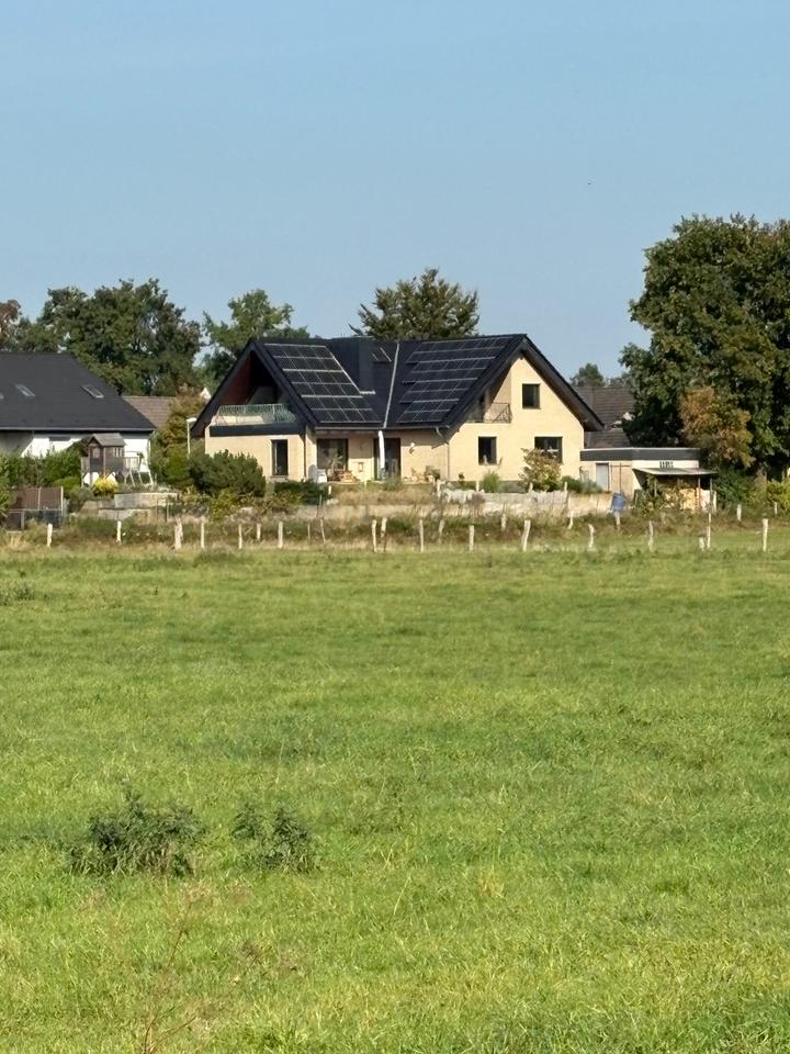 Thumbnail-Familienfreundliches Ein-Zweifamilienhaus in Altgarbsen