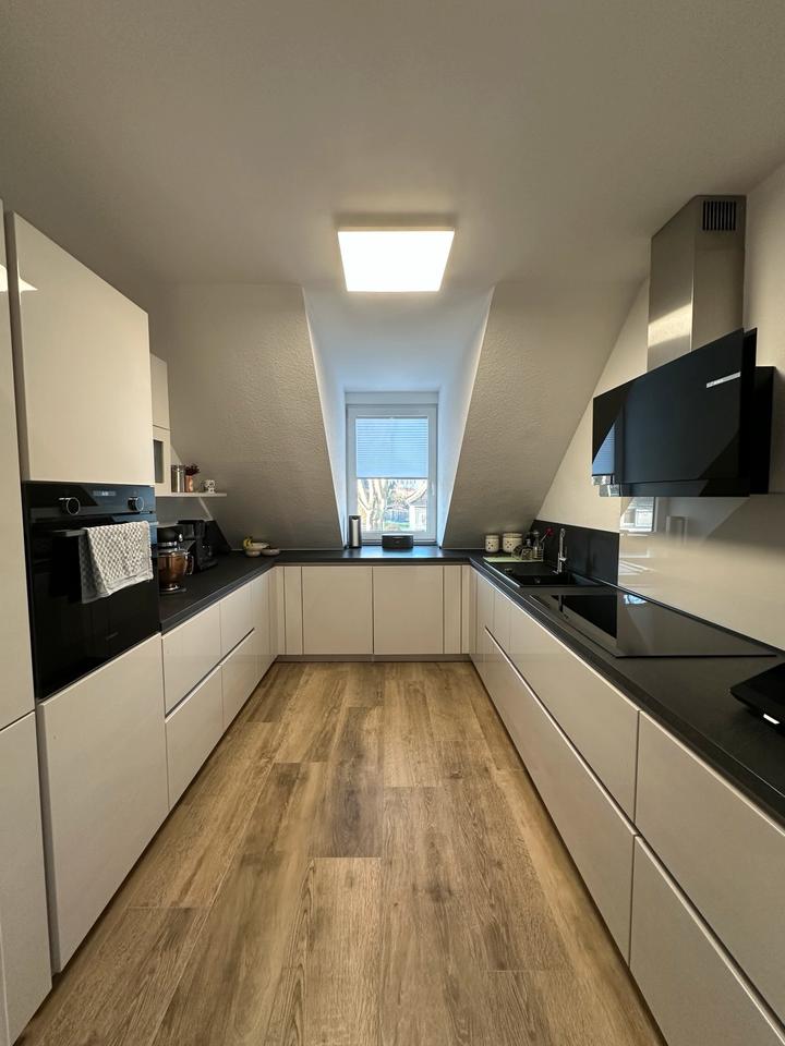 Thumbnail-Moderne familienfreundliche Dachgeschosswohnung in ruhiger Lage