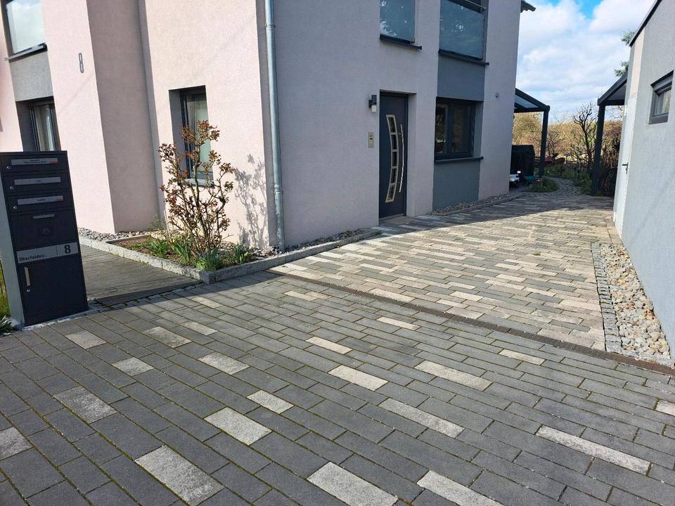 Thumbnail-2 Zimmer Wohnung zu vermieten. Sandweier.Warm