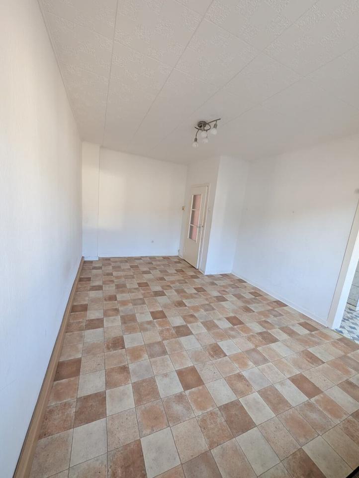 Thumbnail-Helle 2-Zi-Whg + Balkon, 2. Stock. Ideal für Renovierer. 1. Monat MIETFREI!