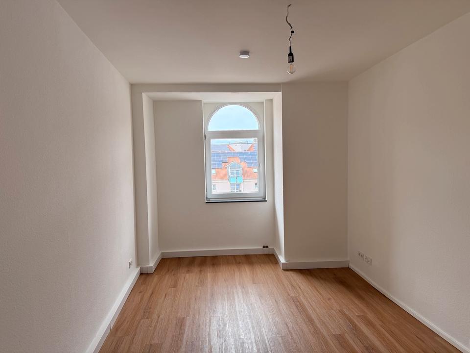 Thumbnail-3 Zimmer Mietwohnung mit Balkon und Einbauküche