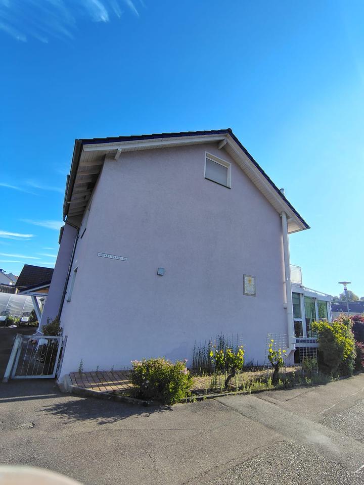 Thumbnail-Ruhige 2-Zimmer-DG Wohnung mit Garage - bevorzugt an 1 Person