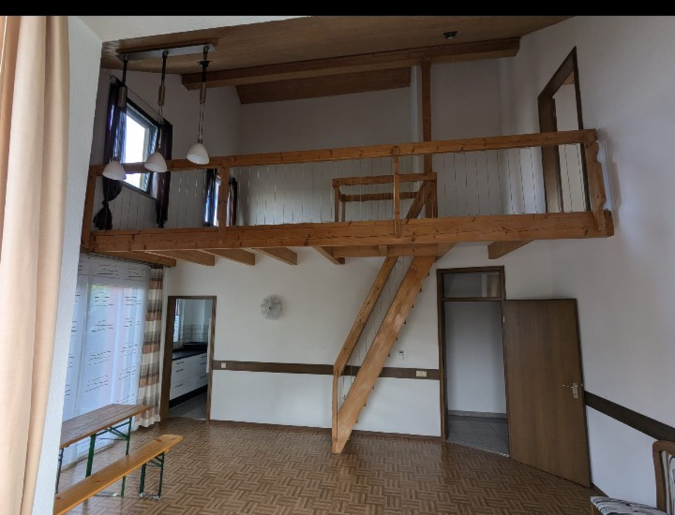 Thumbnail-3 12 Zimmer Wohnung in Oerlenbach