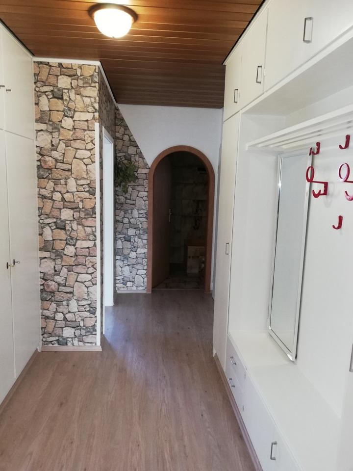 Thumbnail-EG - Wohnung - 4 Zimmer + Küche + Garage