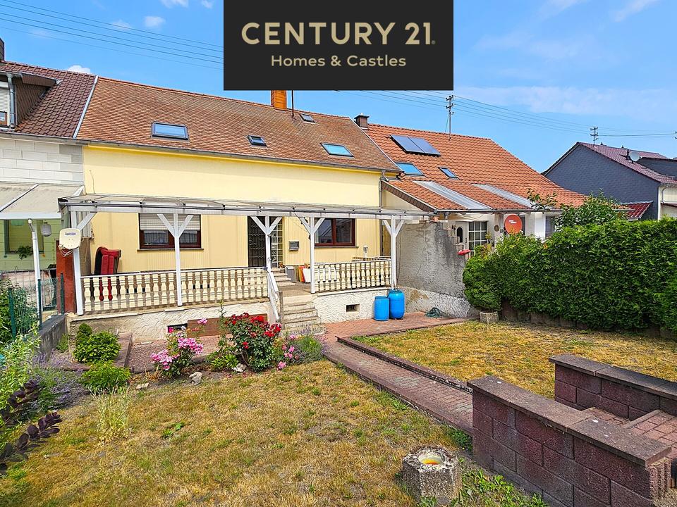 Thumbnail-Charmante 3 ZKB, DG Wohnung inkl. Terrasse, Garten und eigenem Stellplatz in Friedrichsthal