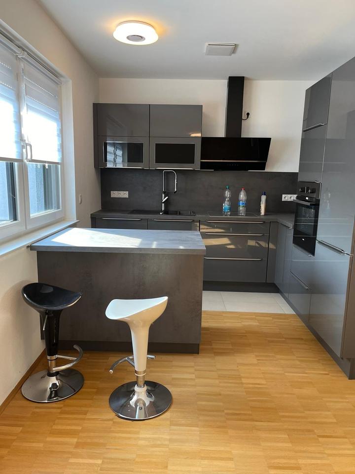 Thumbnail-Moderne 3-ZKB Wohnung mit EBK – teil­möbliert, barrierefrei