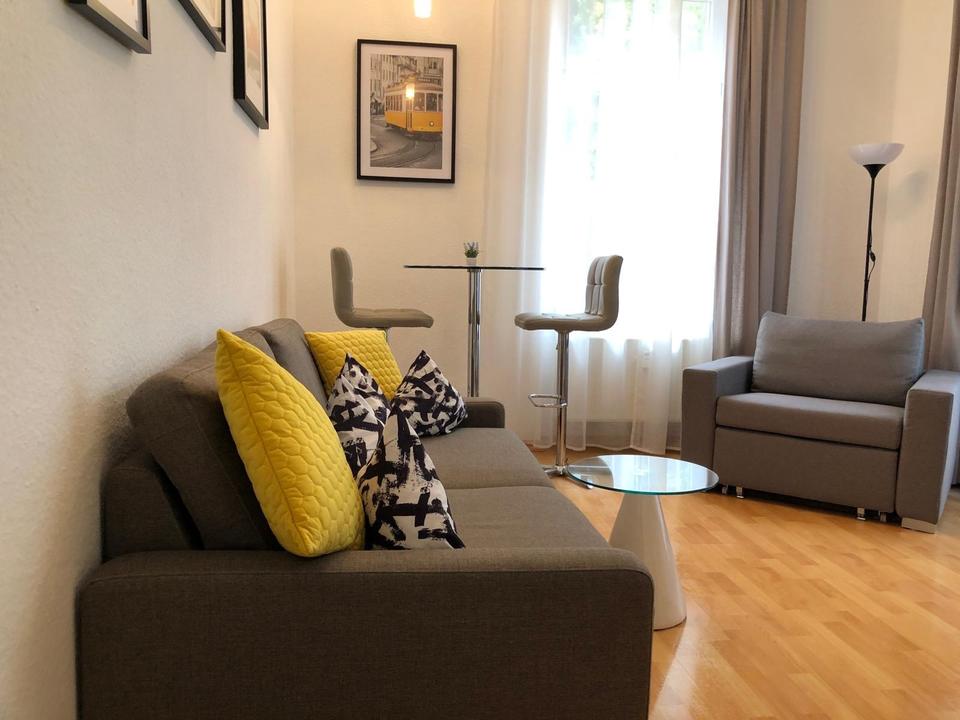 Thumbnail-Möbliert 2-Zimmer Wohnung mit Balkon in Dresden - Blasewitz!