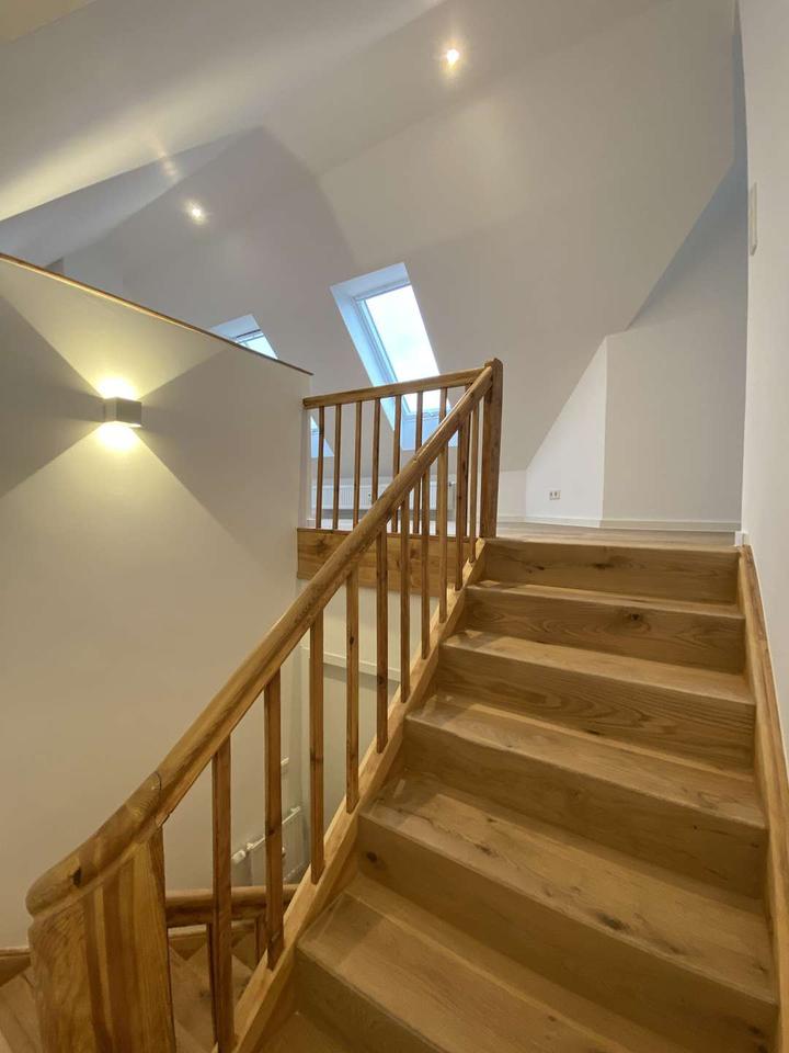 Thumbnail-Lichtdurchflutete 2-Zimmer Maisonettewohnung mit Balkon zur Miete Ortskern Markt Erlbach