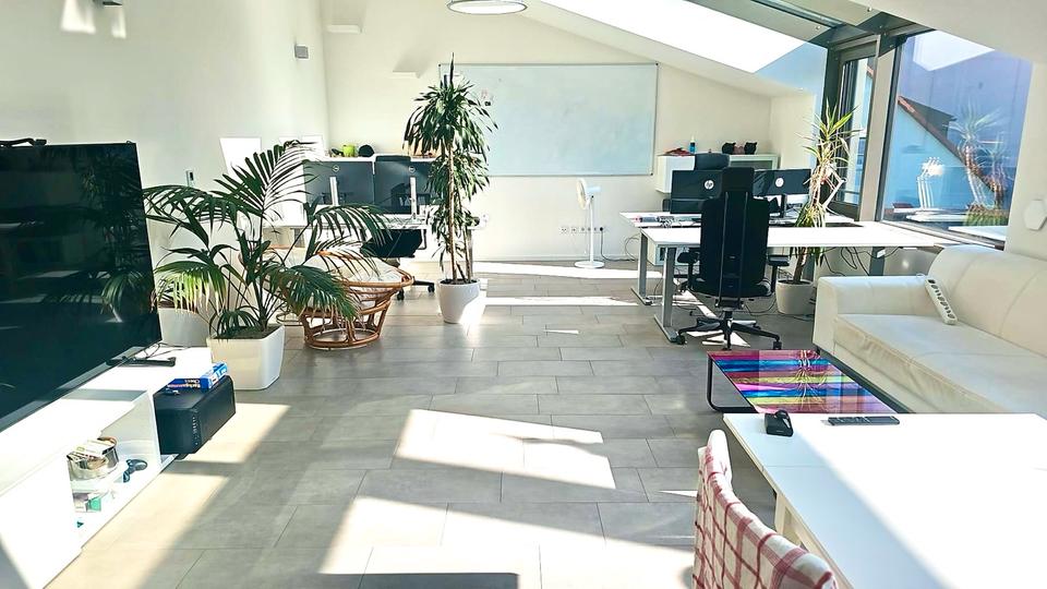 Thumbnail-*Innerhalb der Stadtmauer, moderne 2 Zi Whg, 85,4 m² , Innenhoflage, absolut ruhig, und sonnig*