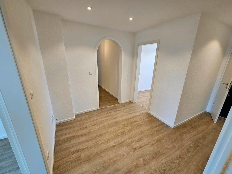 Thumbnail-Neu sanierte 4-Zimmerwohnung