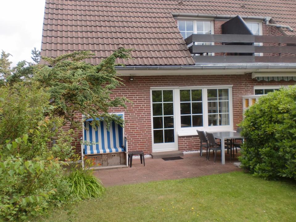 Thumbnail-Ferienwohnung in Wenningstedt mit GartenBalkon