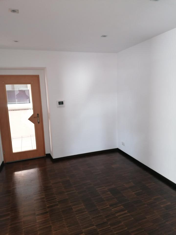 Thumbnail-Geräumige Wohnung in Kutzhof