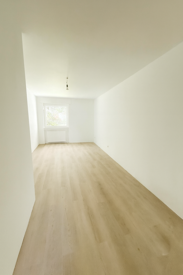 Thumbnail-5,2% Sanierte EG-2-Z Wohnung mit Garten und Küche