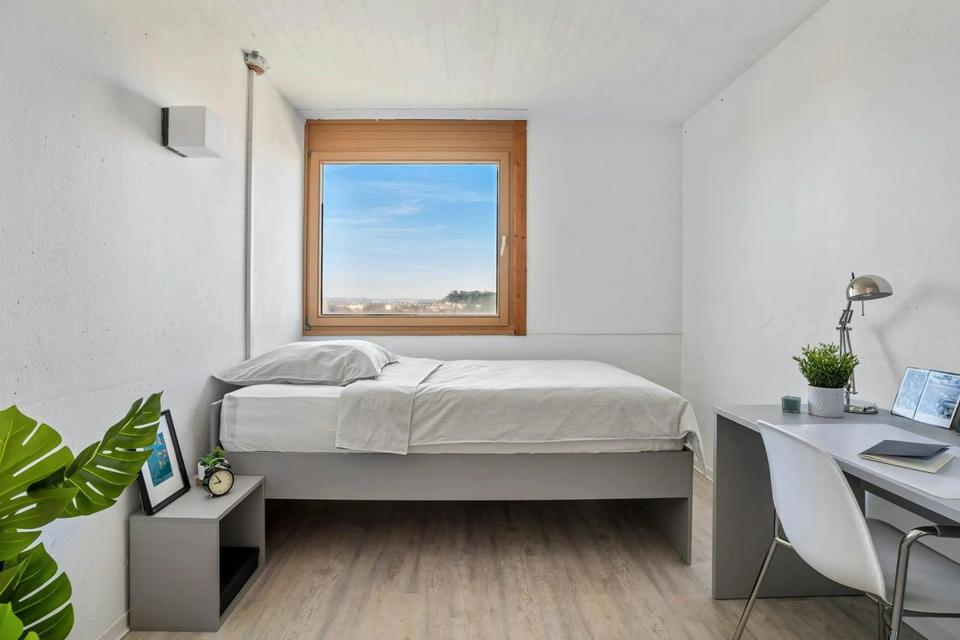 Thumbnail-Möbliertes Zimmer im Studentenwohnheim Ludwigsburg ab 01.06.2026