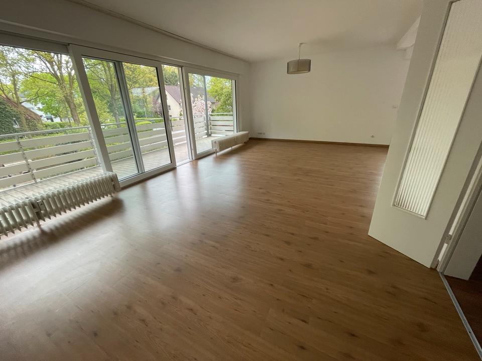Thumbnail-GT-Pavenstädt OG-Wohnung 3,5 ZKB und großem Balkon und Garage