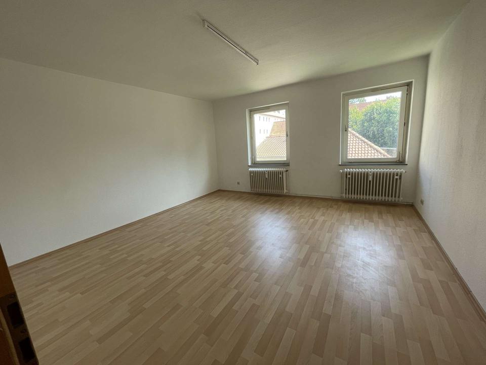 Thumbnail-3-Zimmer Wohnung mit Tageslichtbad und Badewanne