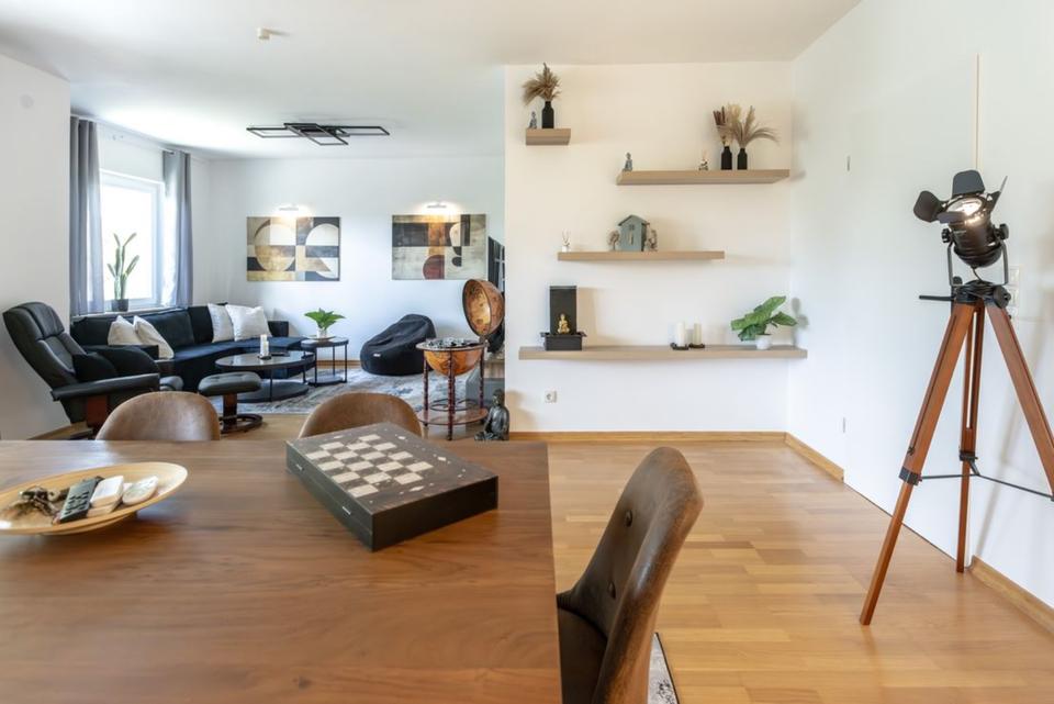 Thumbnail-Ab 15.4.: Ruhige, vollmöblierte Luxus-Wohnung a.i. mit Balk & Gar