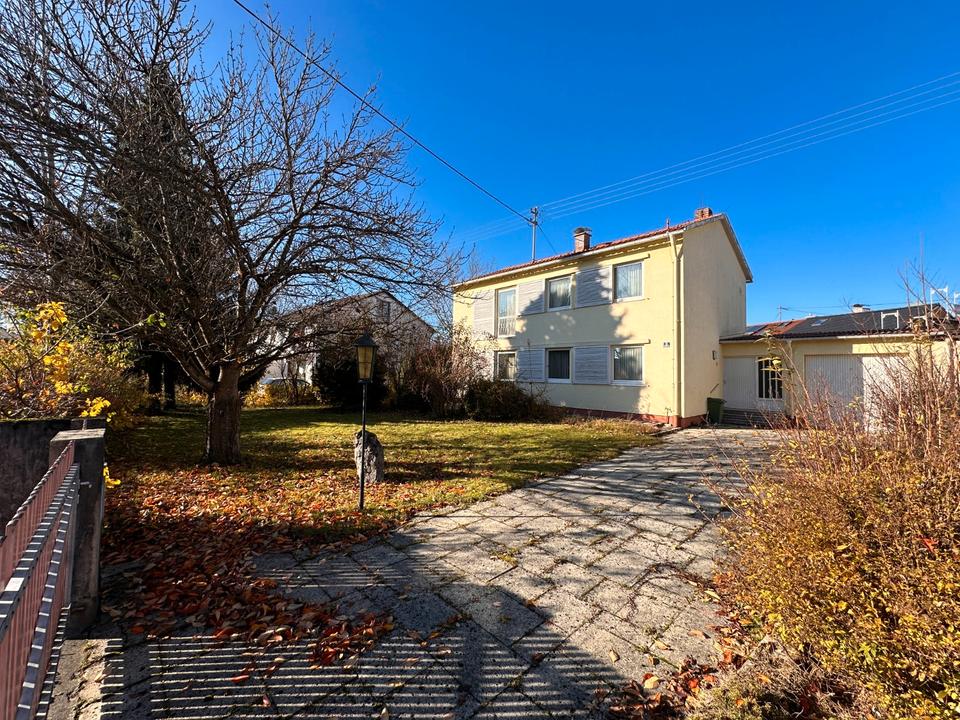 Thumbnail-Renovierungsbedürftiges Einfamilienhaus in Poing, von privat