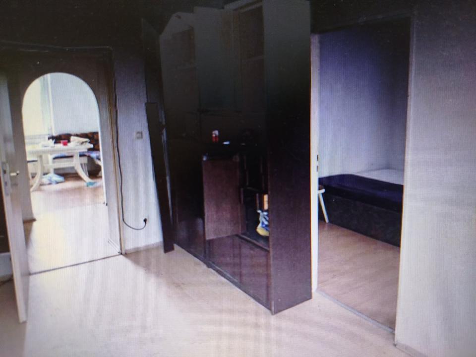 Thumbnail-Voll möblierte 3 Zi.Wohnung