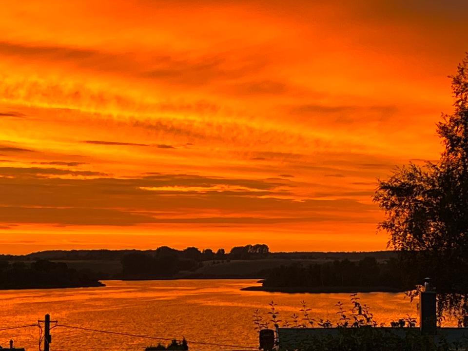 Thumbnail-Blick auf den See - großer Bungalow zur Dauermietee ab 15.4.