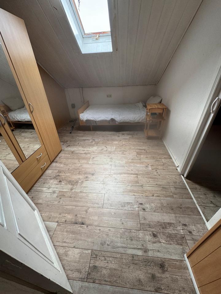 Thumbnail-100qm Wohnung zu vermieten renovierungsbedürftig