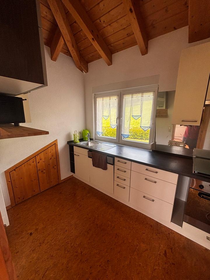 Thumbnail-Vermiete Dachgeschosswohnung in Oberbalbach 60 m² mit Stellplatz