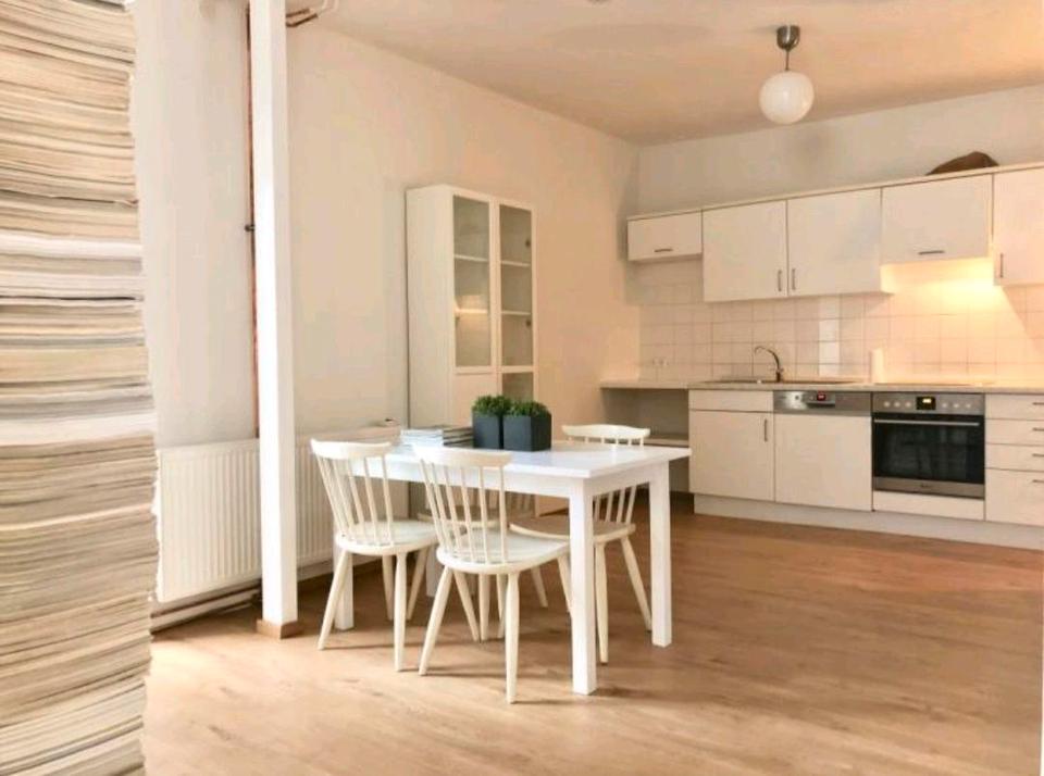 Thumbnail-nettes Zimmer in Mädels WG in Eppelheim