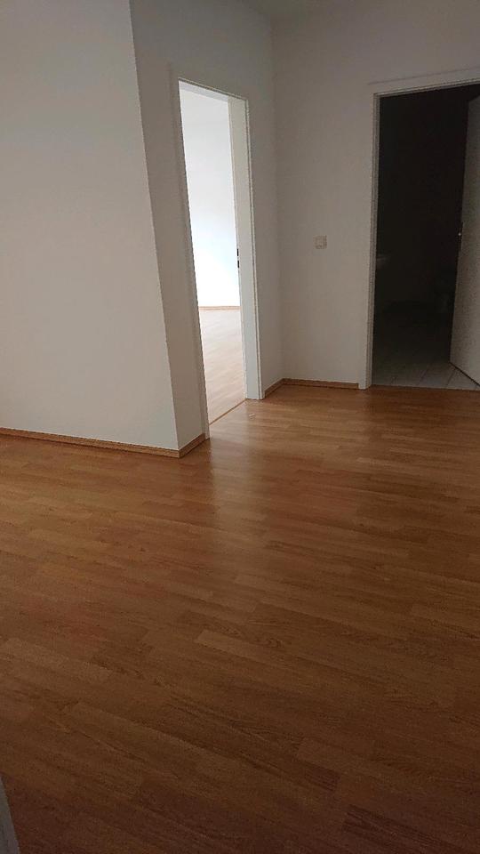 Thumbnail-2 Raum Wohnung ab Mai im Stadtzentrum Großenhain zu vermieten