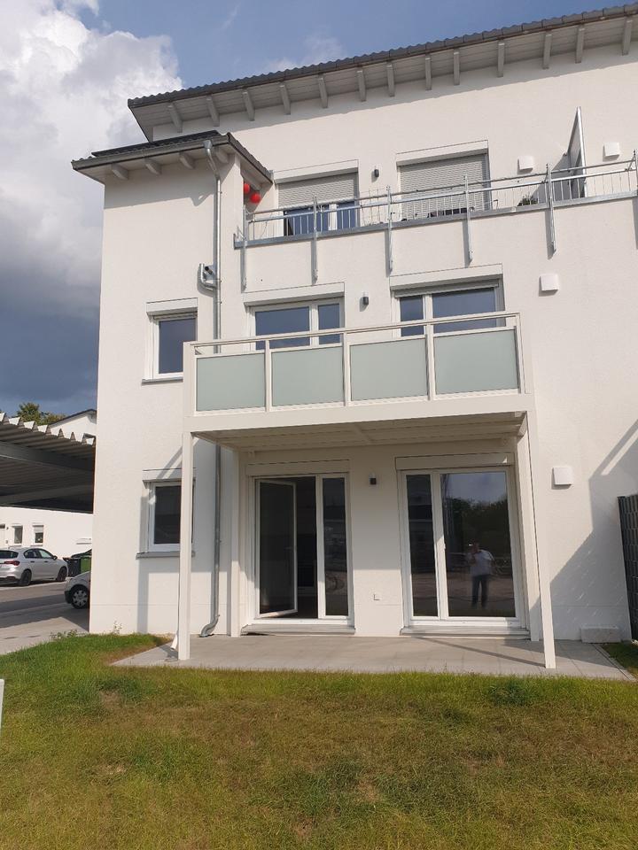 Thumbnail-Moderne 2,5-Zimmer-Wohnung in ruhiger Lage – Kemnath (KM € 900.-)