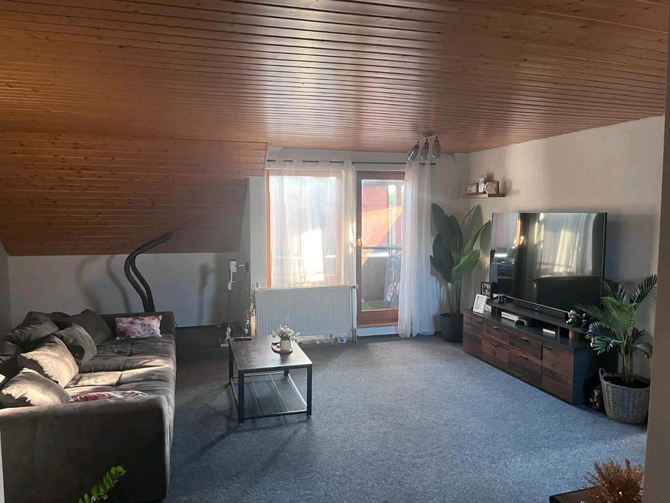 Thumbnail-3 12 Zimmer Dachgeschoss Wohnung 84 qm in Michelbach Bilz