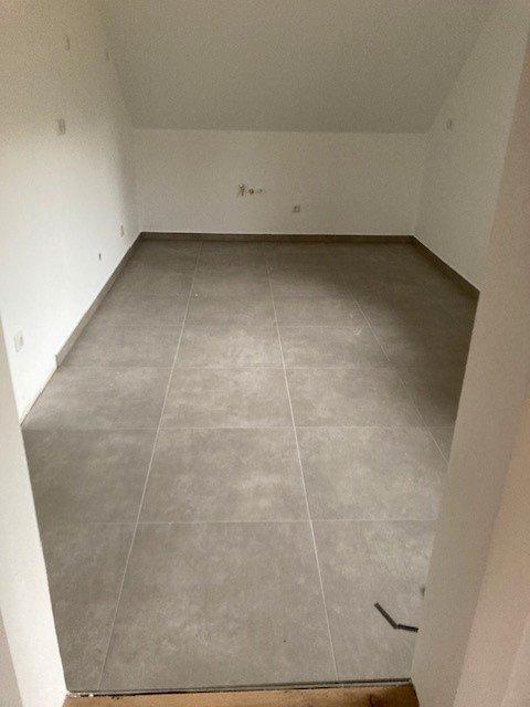 Thumbnail-Neu ausgebaute Dachwohnung in NeuhausPeg. zu vermieten
