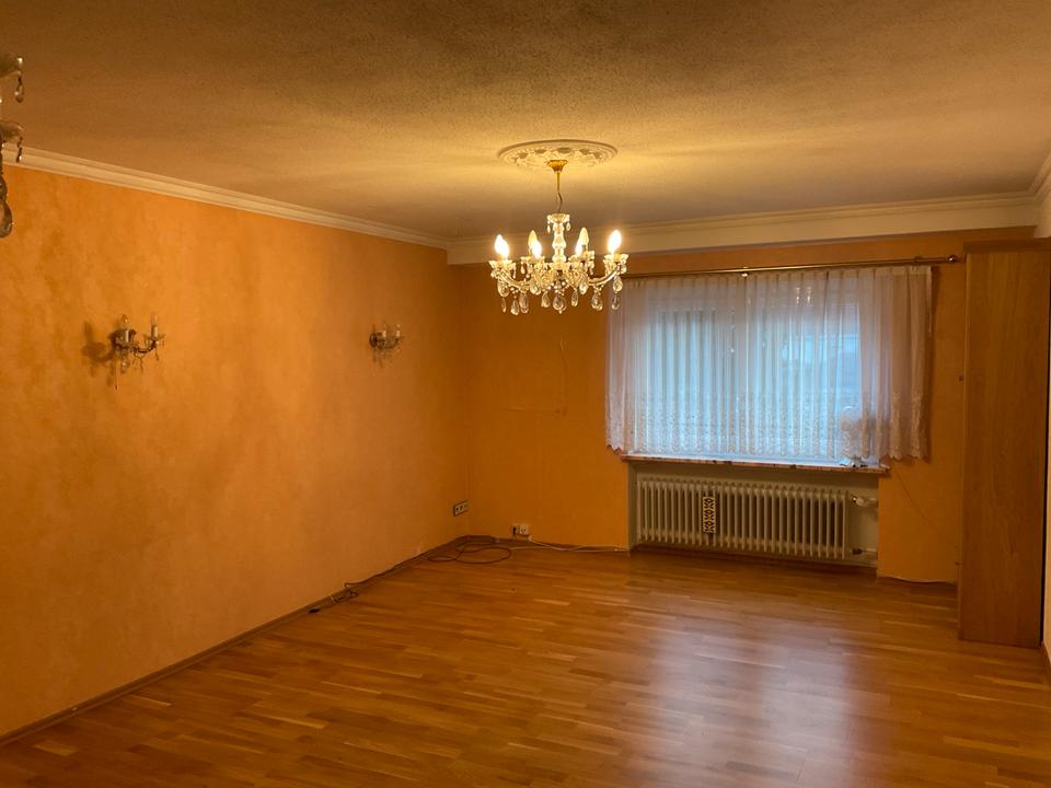 Thumbnail-4-Zimmer Haus mit Garage und Stellplatz in Bad Buchau