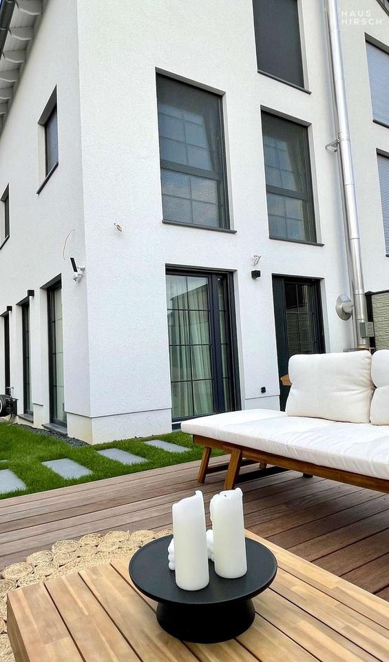 Thumbnail-Luxuriöse Doppelhaushälfte mit Smart-Home-System, Alarmanlage, Kamin, Garten, - möbliert zur Miete