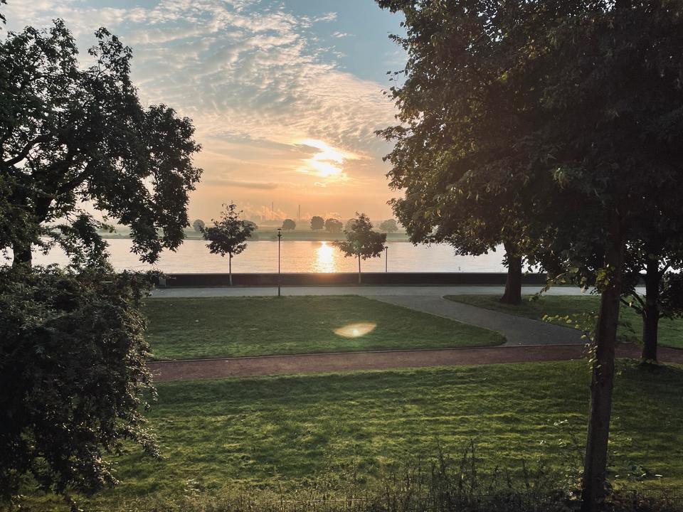 Thumbnail-TRAUMWOHNUNG in Krefeld Uerdingen mit Rheinblick