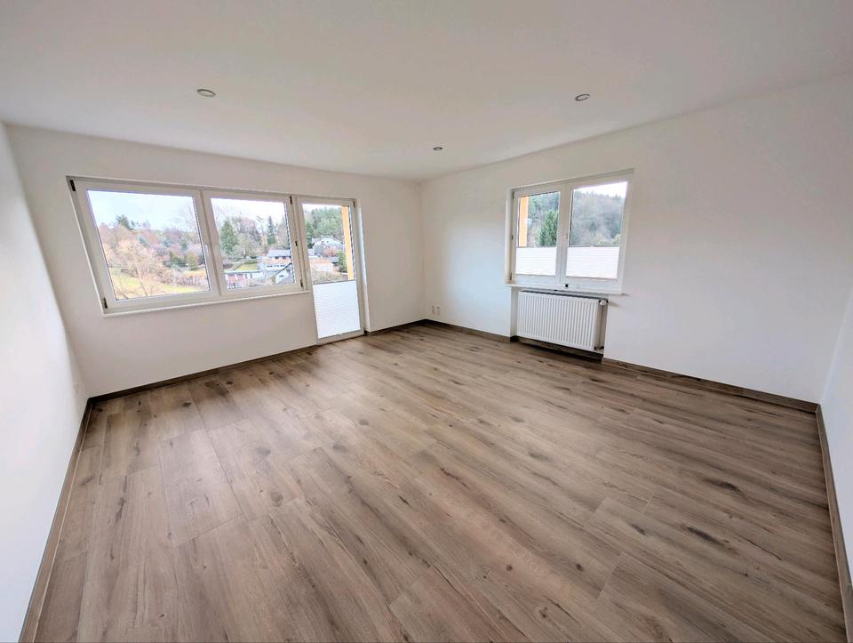 Thumbnail-81 m² - mit Küche - Wohnung zu vermieten