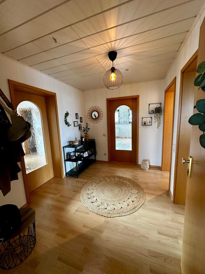 Thumbnail-Helle 4-Zimmer-DG Wohnung mit Balkon in Wachtberg mit 106qm