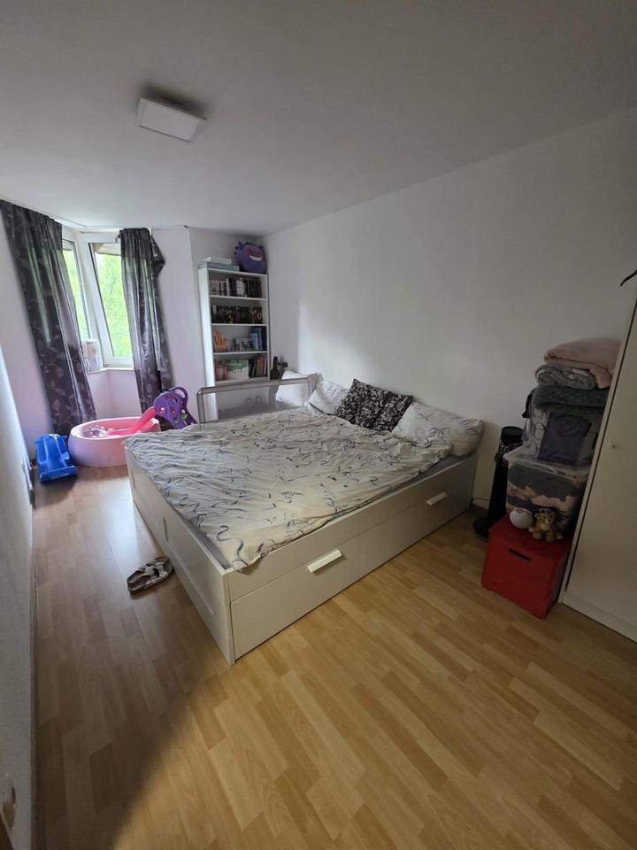 Thumbnail-Geräumige Etagen-Wohnung in citynaher Lage von KR-Cracau zu vermieten