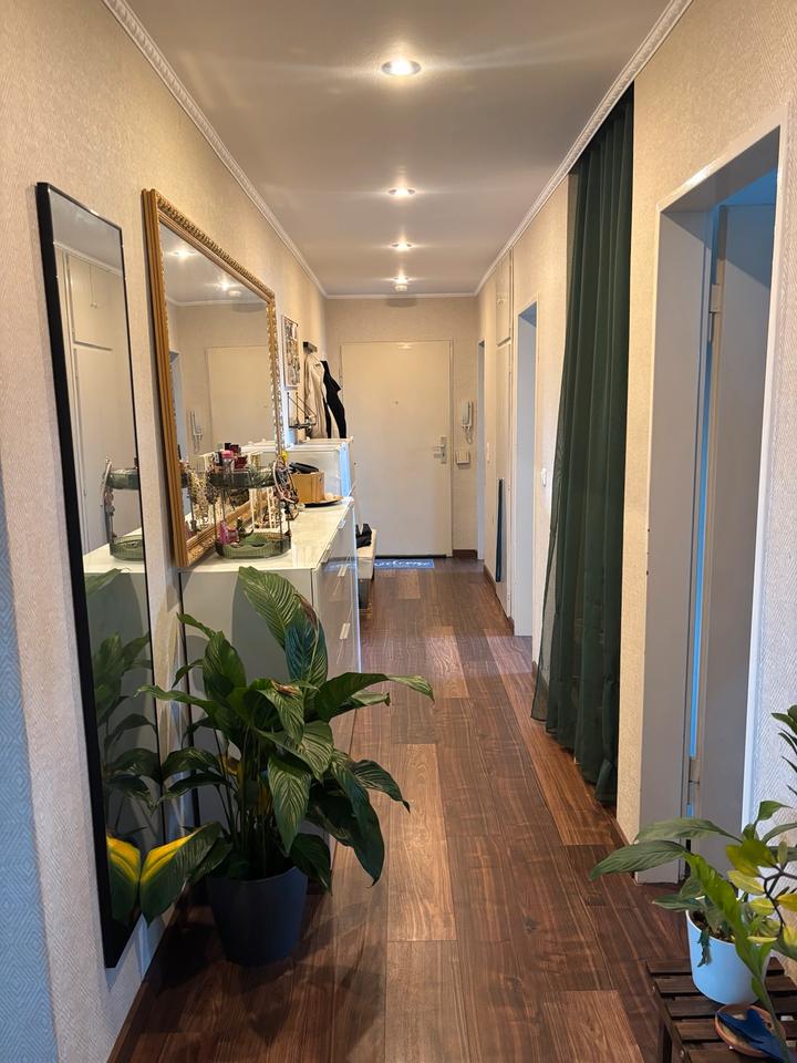 Thumbnail-3 Zimmer Wohnung Frankfurt Unterliederbach