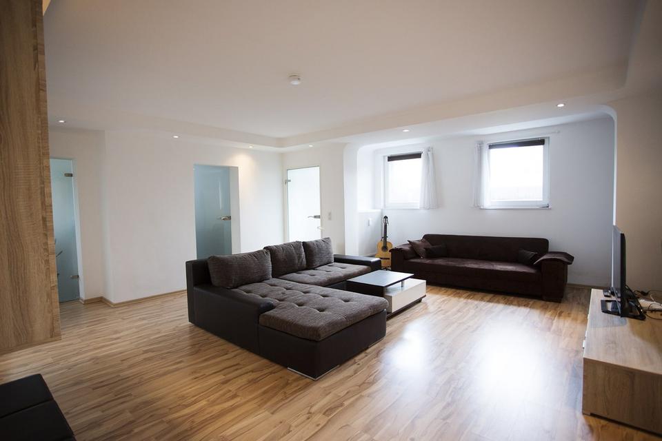 Thumbnail-Moderne Souterrainwohnung mit Gartennutzung