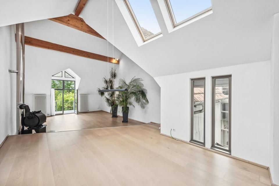 Thumbnail-Lichtdurchflutete Galerie-Wohnung