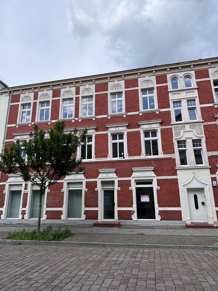 Thumbnail-Zentrale 2-Zimmer-Wohnung mit Einbauküche und Tageslichtbad