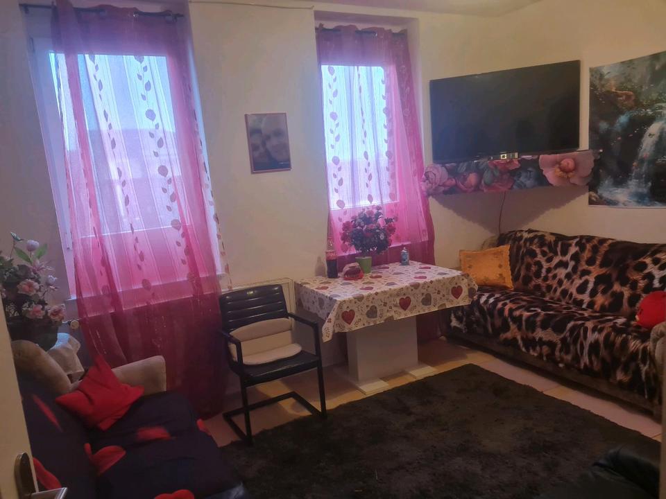 Thumbnail-Gemütliches Zimmer in Sonneberg-zentral&Ruhig( max 7Nächt)