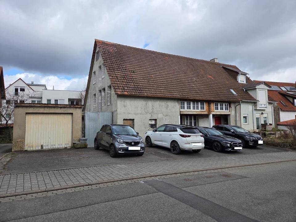 Thumbnail-3 Reihenhäuser zu verkaufen, teilweise Rohbau, große Ausbaufläche