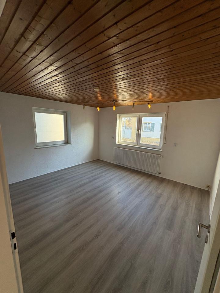 Thumbnail-110 qm Erdgeschoss Wohnung