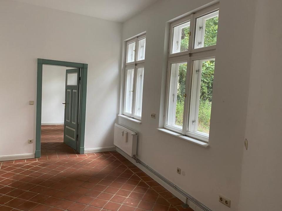 Thumbnail-Schöne Wohnung in der Güstrower Altstadt mit EBK und Gartennutzung!